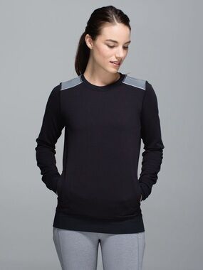Lululemon In a Flash Long Sleeve Pullover